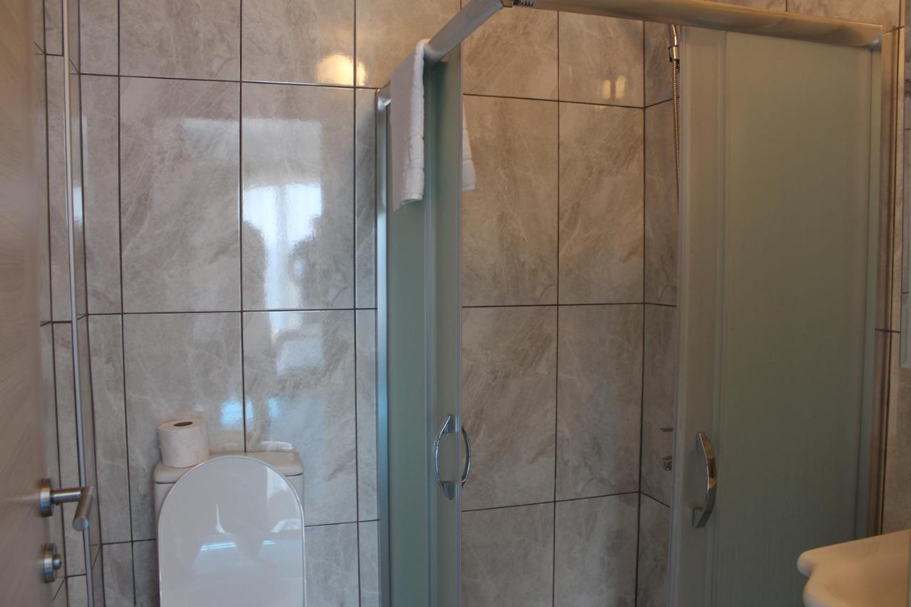 Silver Continent Hostel Сіліврі Екстер'єр фото
